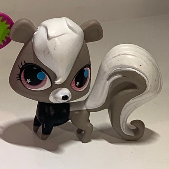 🐶 LOT OF 4 LPS LITTLEST PET SHOP TOY FIGURES BIRD, CAT, DOG & MORE 🐶 - Picture 8 of 9